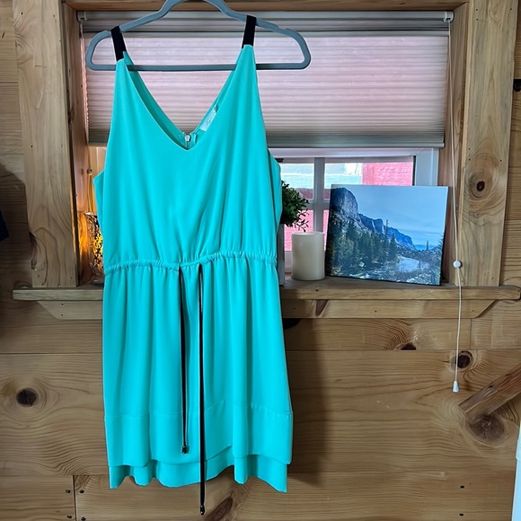 Sugar Lips Mint dress with black - Picture 1 of 6